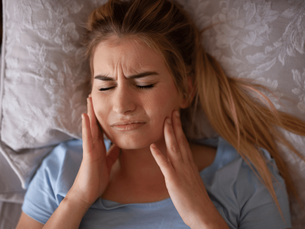 Queremos enseñarte cómo mantener una buena salud dental puede ayudarte a prevenir enfermedades que afectan al resto del cuerpo.